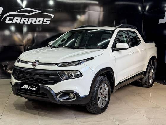 FIAT TORO 1.8 16V EVO FLEX FREEDOM AT6 FIAT TORO 1.8 16V EVO FLEX FREEDOM AT6